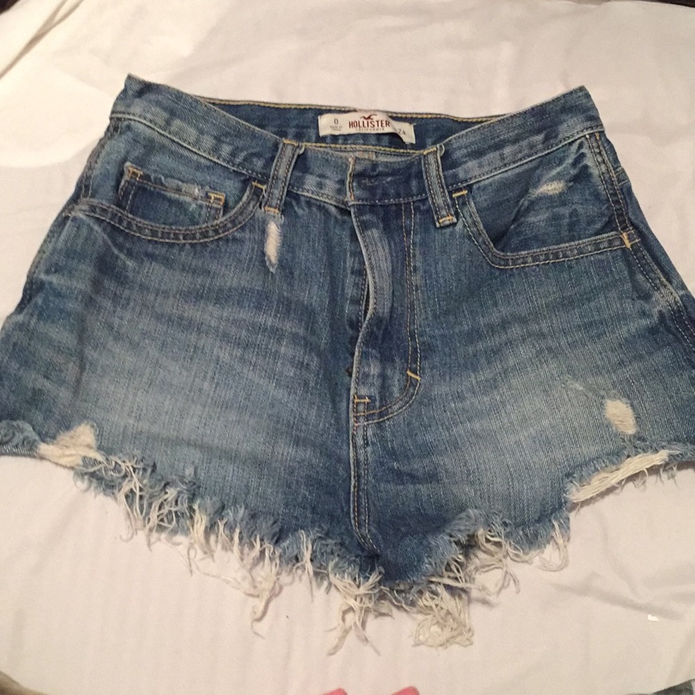 High waisted Hollister shorts